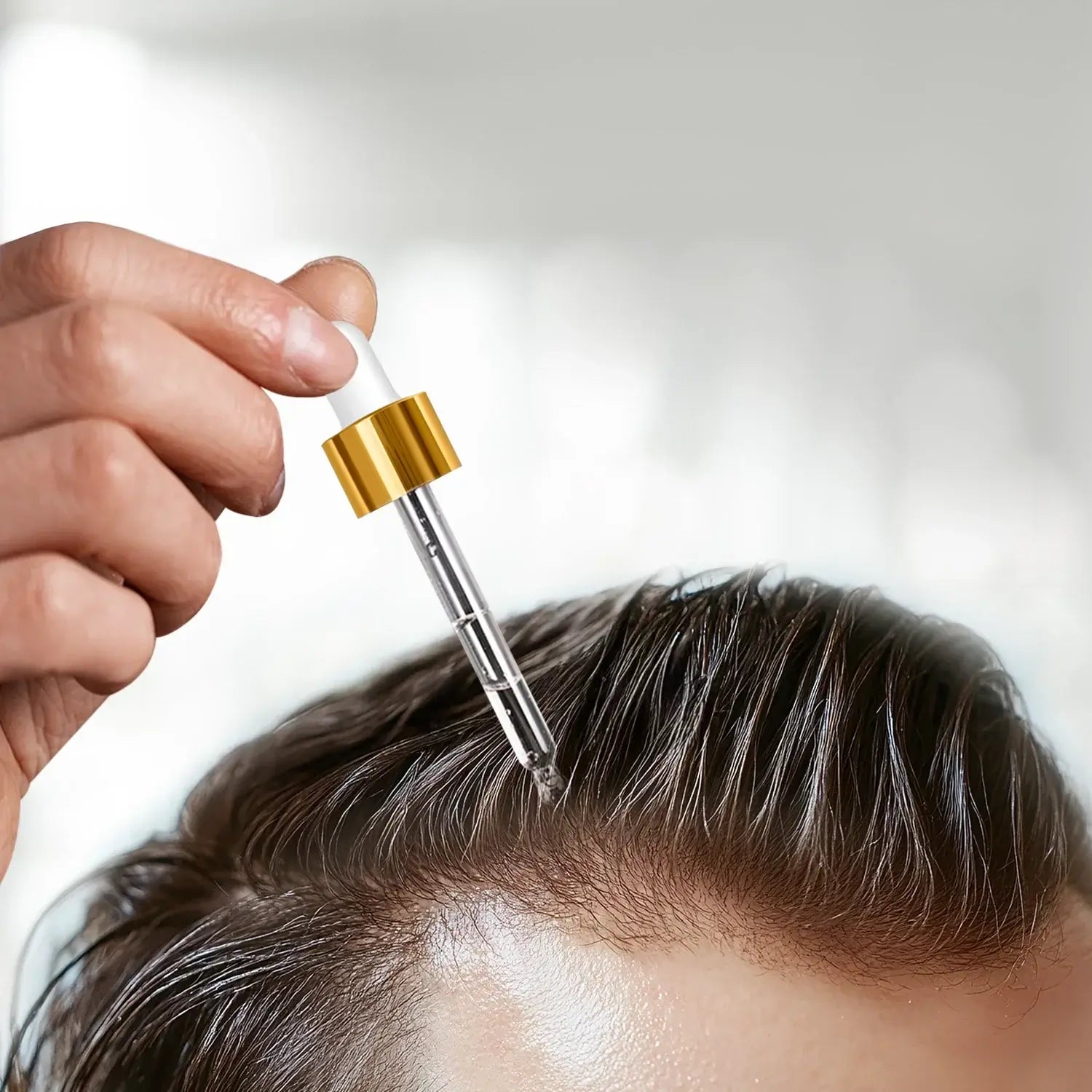 Wieom MOLIUM 헤어 액티베이터 8종 세트 (8×100ml – 남성/여성용) + 더마롤러 무료 증정!